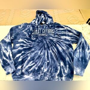 NWT XL Tie-dyed lightweight Hoodie “Luray Taverns, VA”